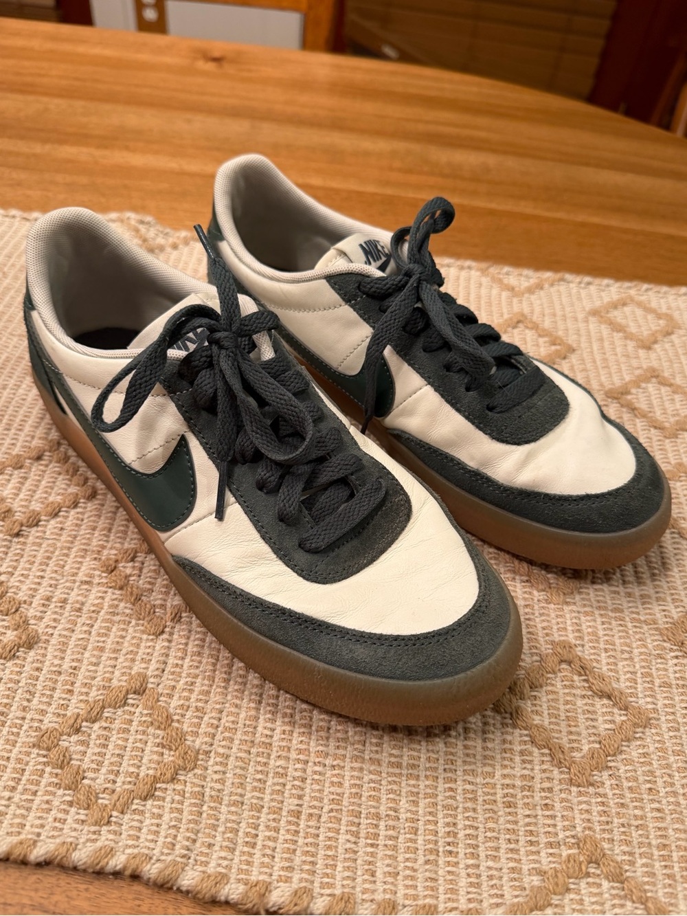 Nike Killshot 2 sneakers size 8.5 sail and vintage green